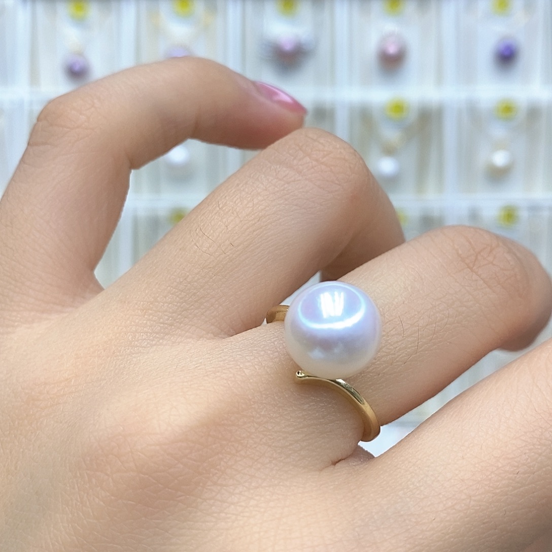 淡水珍珠吊坠(赠链)未镶嵌