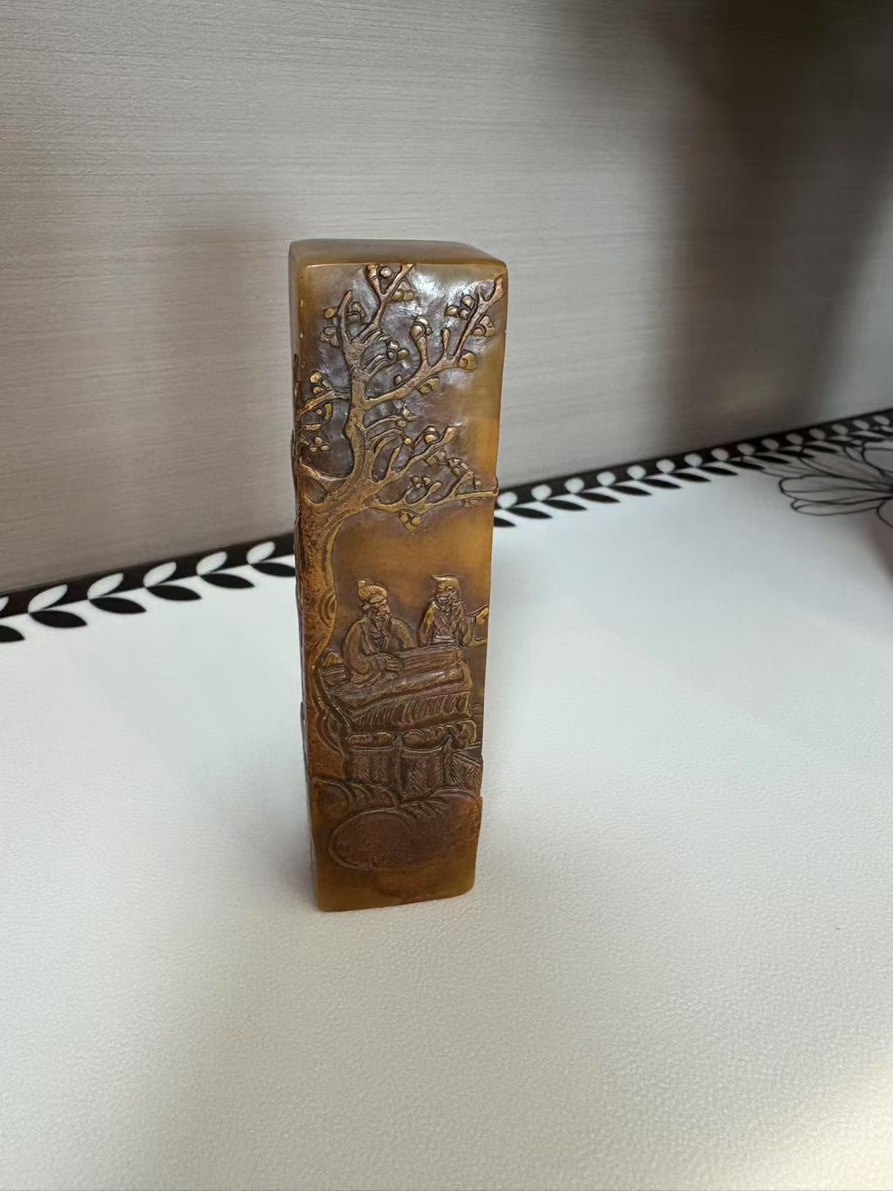 旧藏寿山石松下人物印章