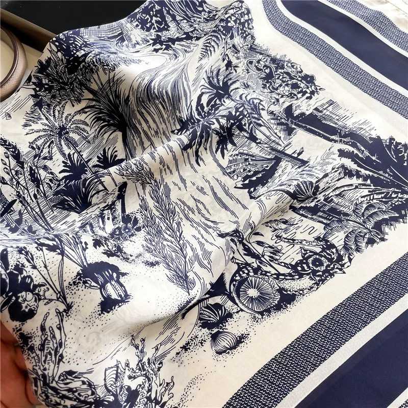 山水画 丽锦缎 70*70 国风气质款丝巾