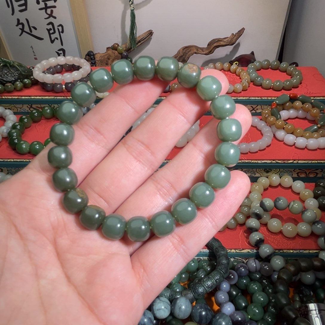 和田玉手链未镶嵌剃*