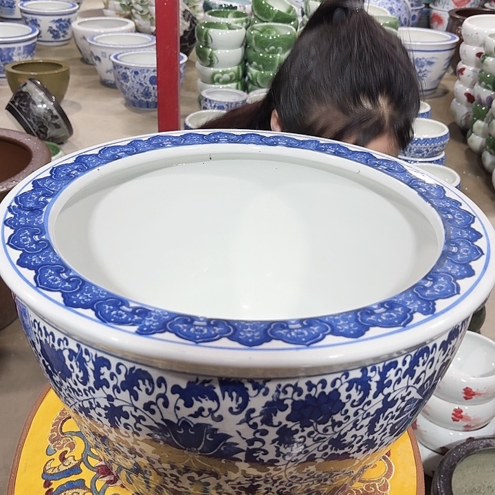 瓷片口径40厘米 高度25厘米