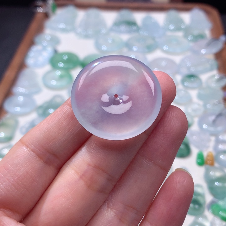 翡翠未镶嵌颈饰高冰平安扣