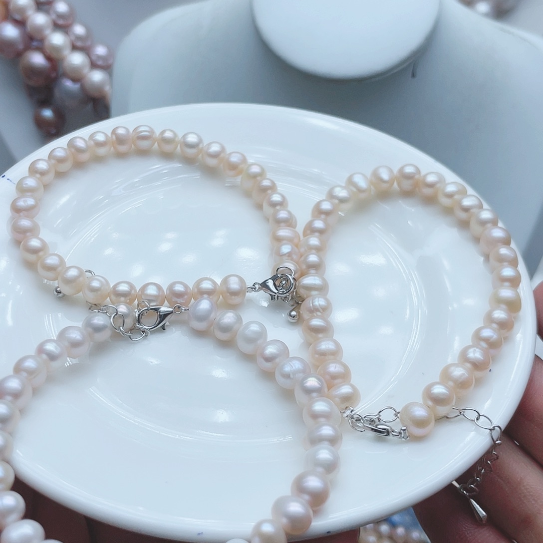 淡水珍珠颈饰钛钢