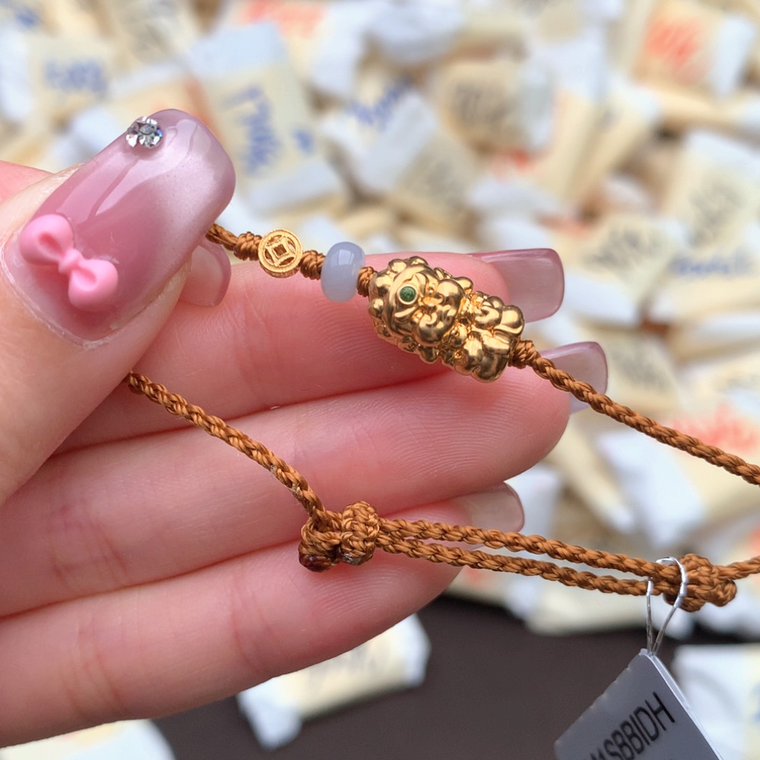 【闪购商品】翡翠手绳未镶嵌一