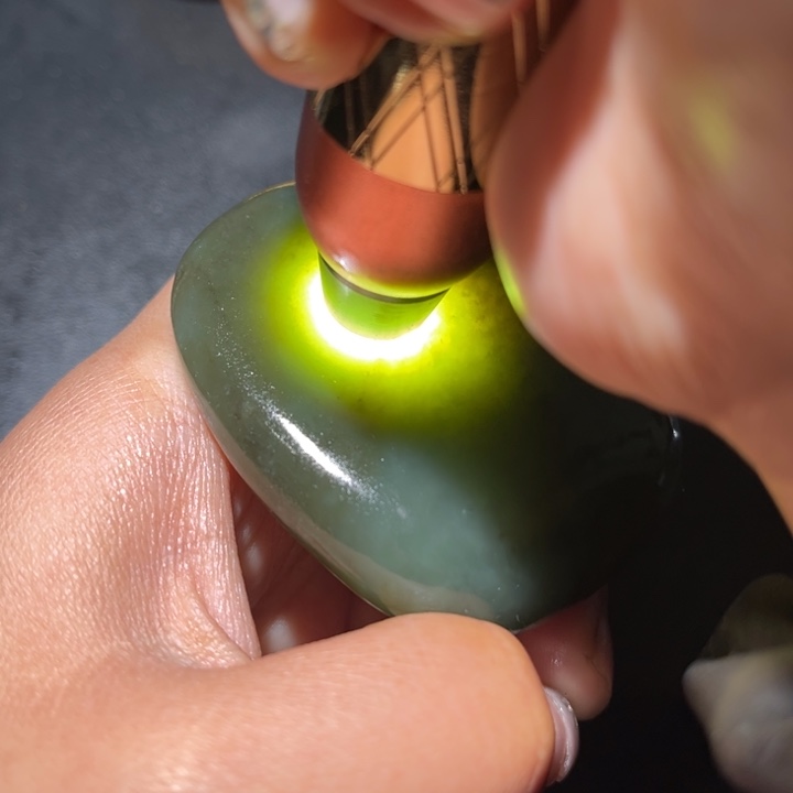 和田玉未镶嵌珠宝奇石