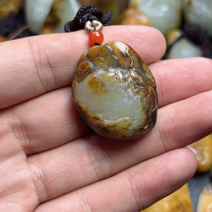 和田玉挂件未镶嵌