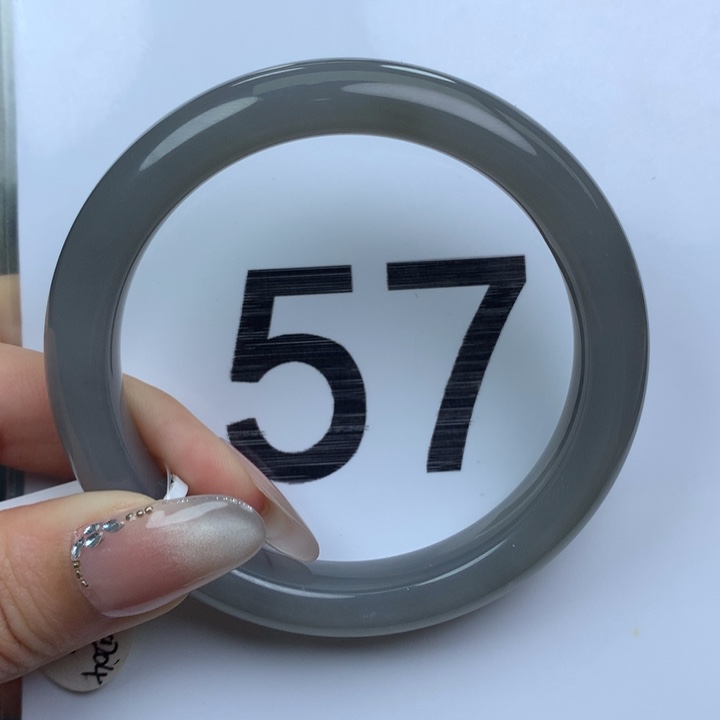 未镶嵌手镯和田玉10