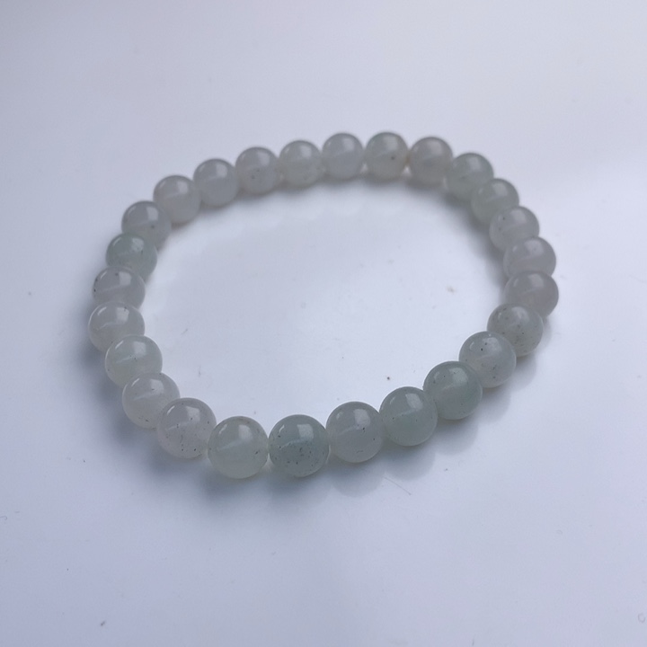 翡翠手串未镶嵌7.3mm！