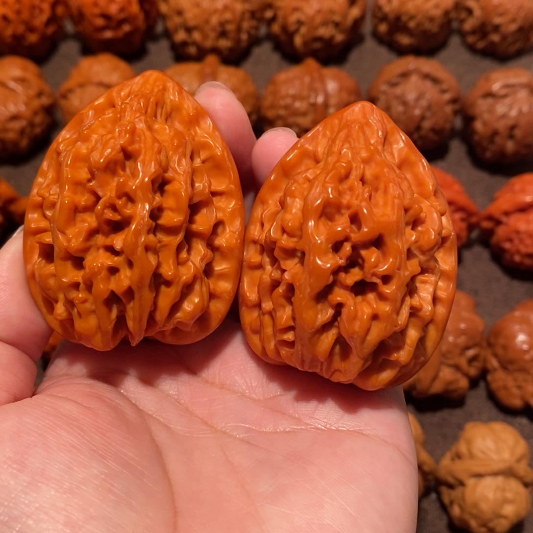 囸***囲文玩核桃吊坠中国大花