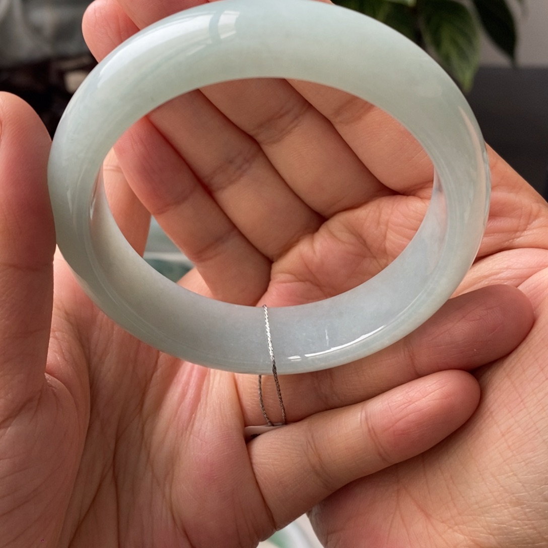 翡翠未镶嵌手镯天然