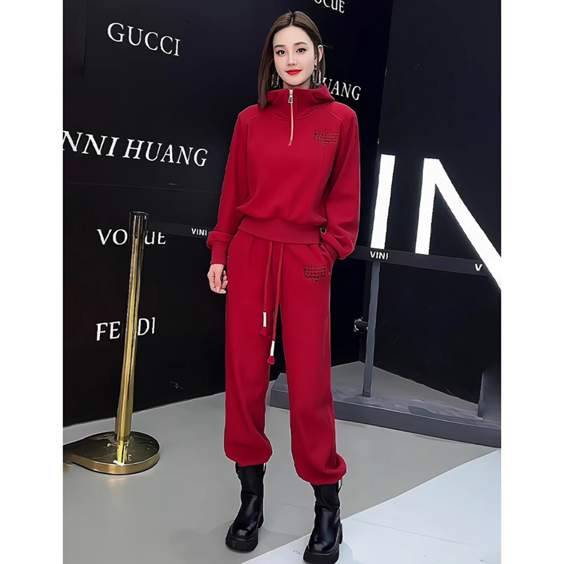 修身显瘦运动套装女休闲风时尚卫衣套装两件套春秋季时尚宽松