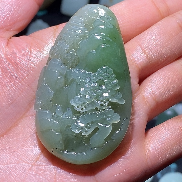 和田玉翠青山水未镶嵌