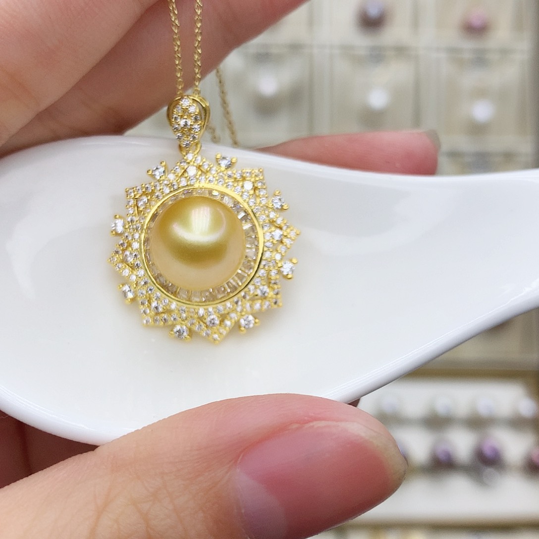 淡水珍珠颈饰合金