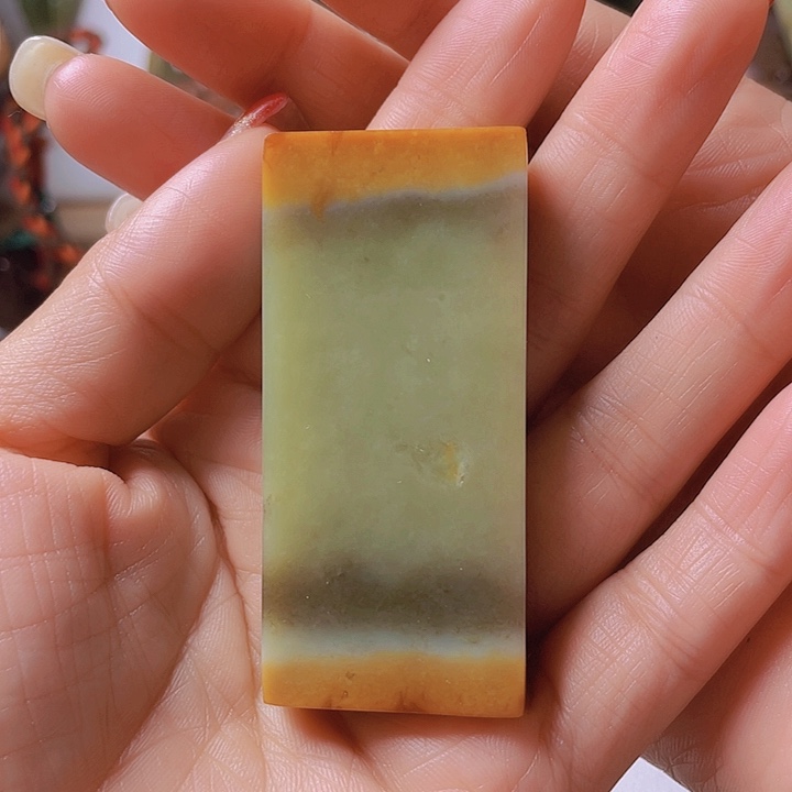 未镶嵌岫岩河磨玉（透闪石质玉）挂件乌*