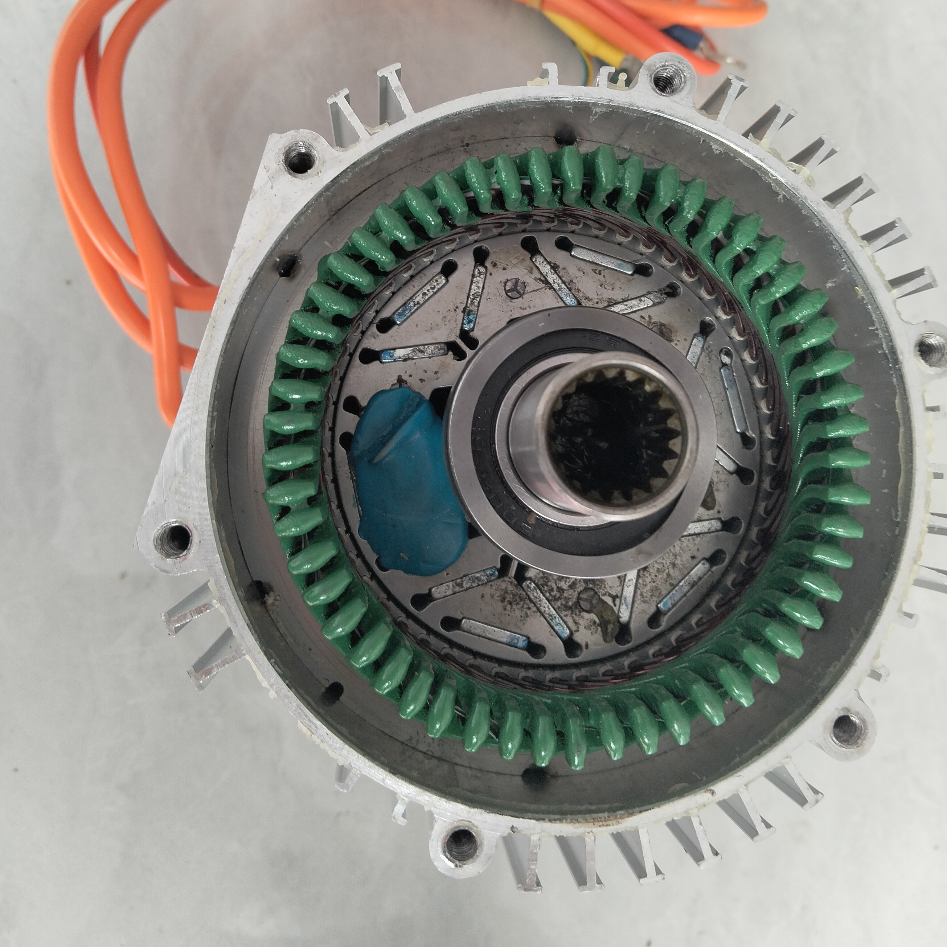 2200瓦小五孔内16齿发卡电机扁线控制器60v72v通用