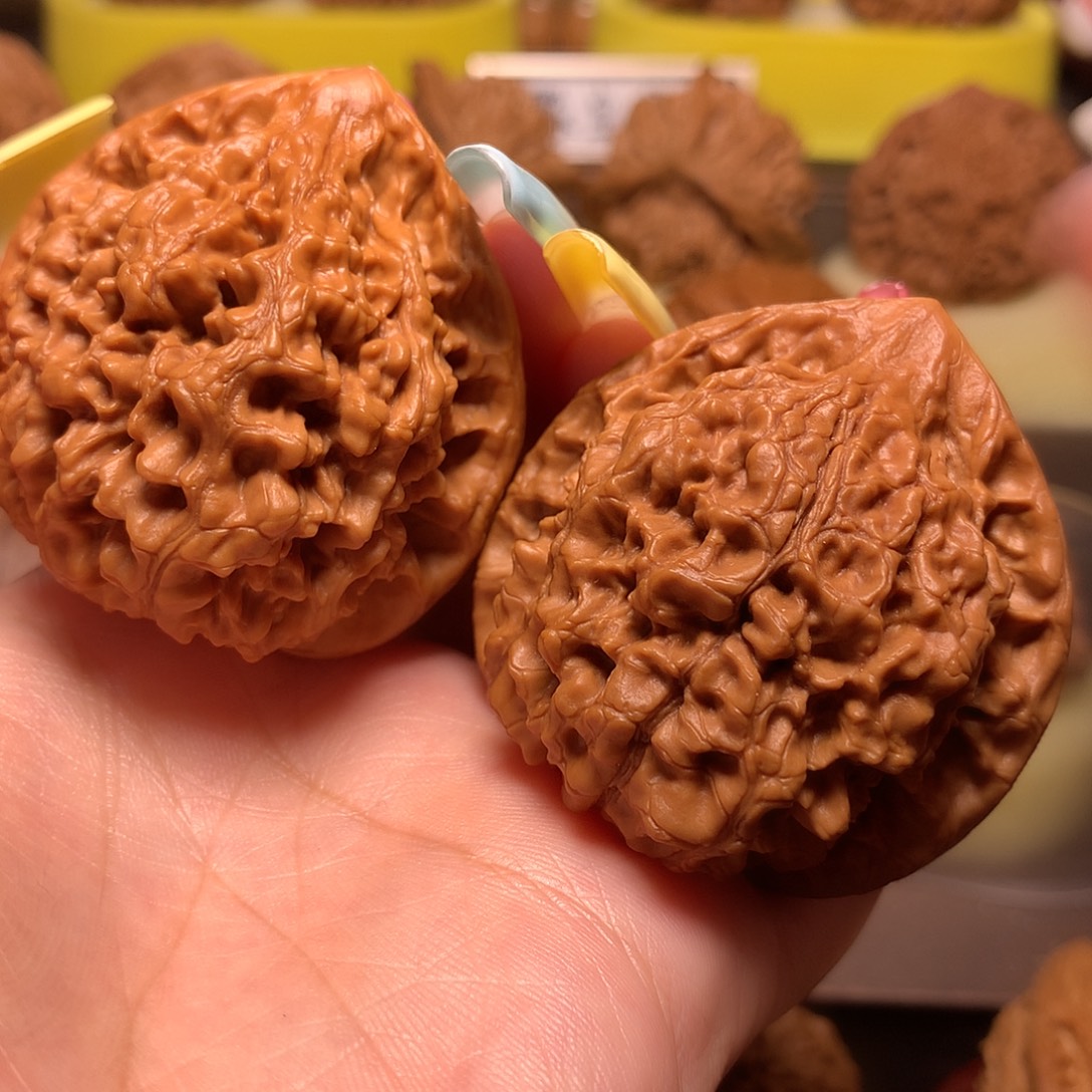 文玩核桃吊坠官帽46.5