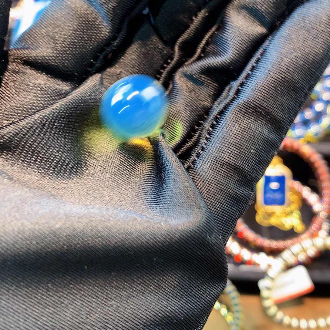 琥珀珠宝奇石未镶嵌陈*