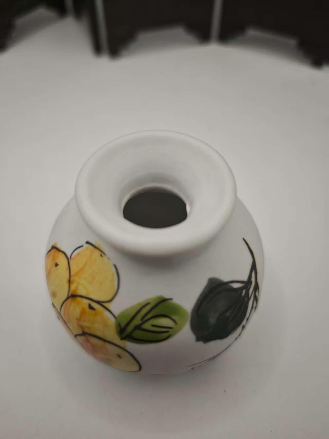 陶瓷白瓷手绘瓷器