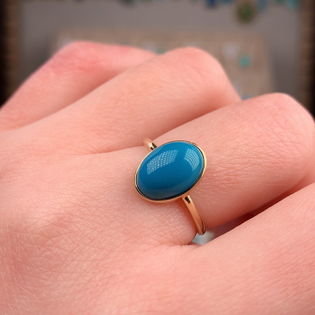 绿松石戒指18K金镶嵌