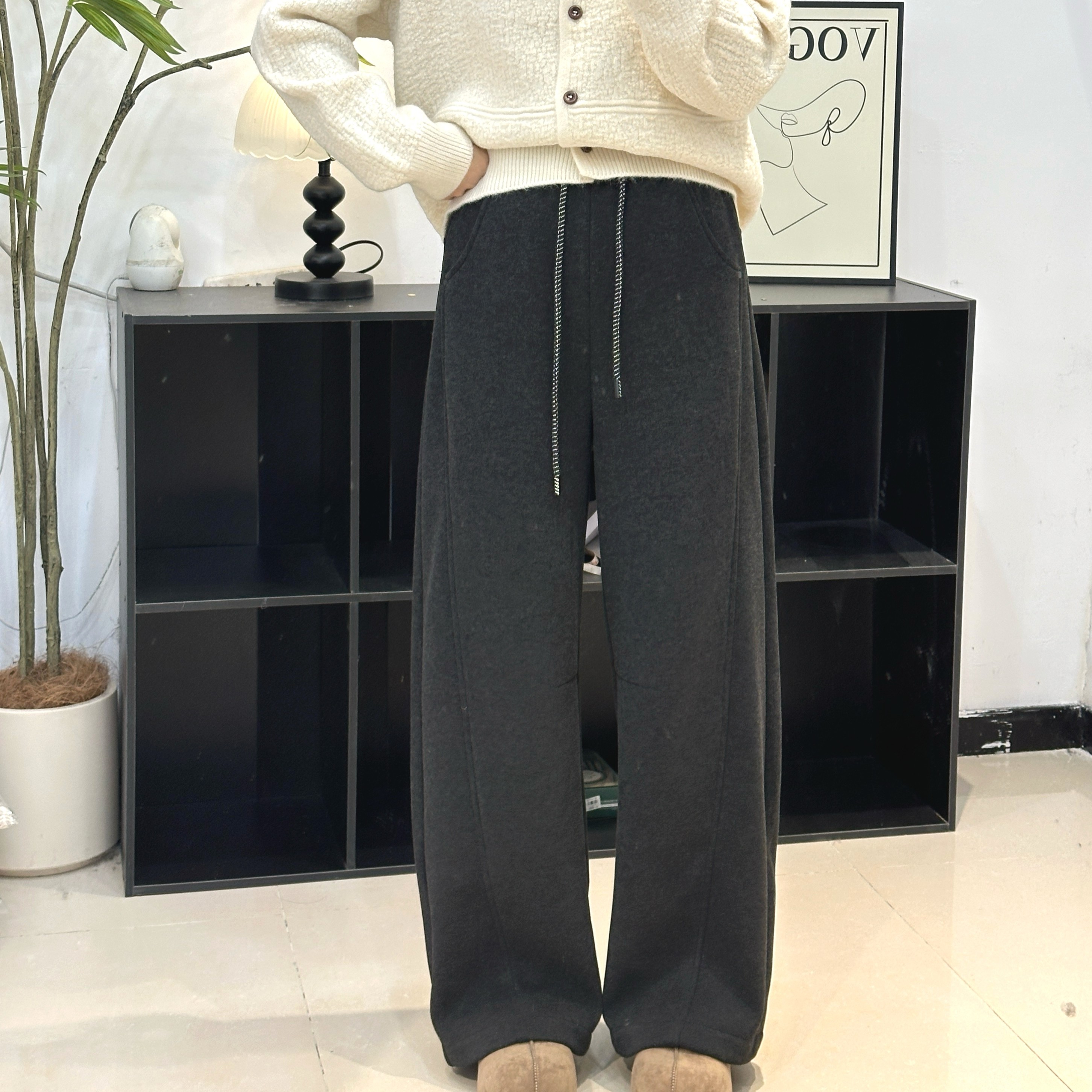 冬季6196新款加绒加厚高腰松紧腰小弯刀显瘦宽松垂感休闲裤女