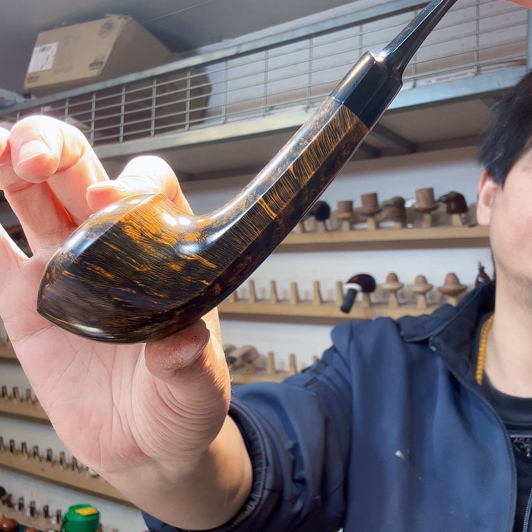 年**为焦耀烟斗一号角