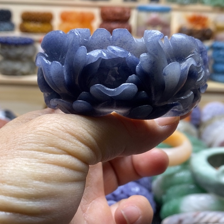 未镶嵌手镯石英质玉