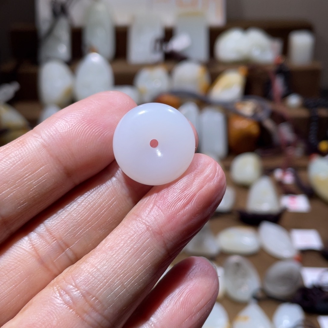 和田玉挂件未镶嵌我****雨