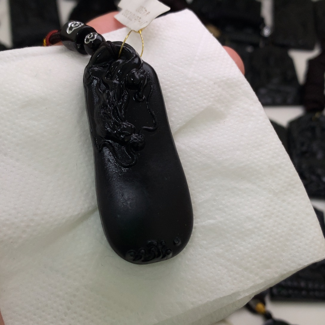 天然缅甸a货钢琴黑挂件