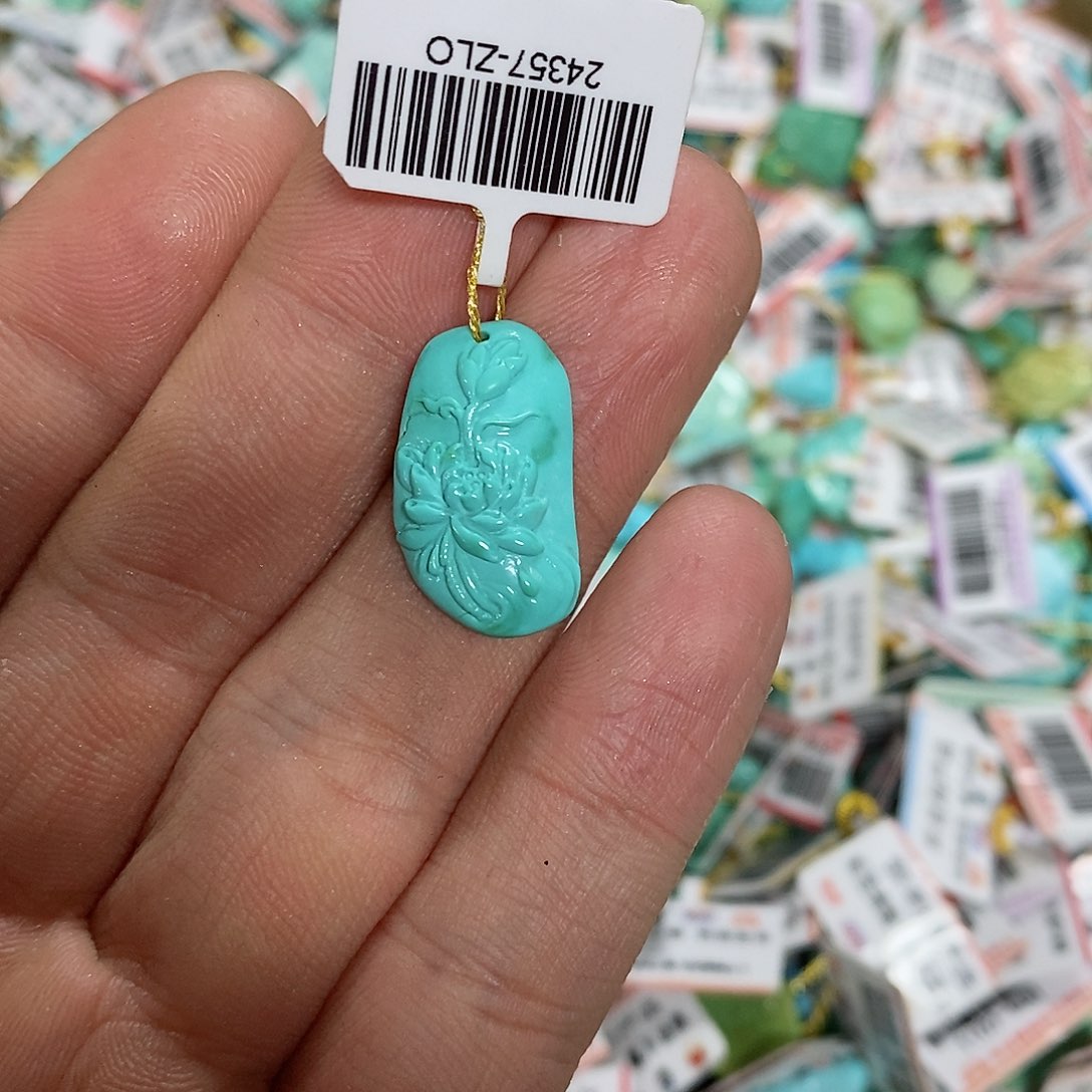 绿松石珠宝奇石未镶嵌