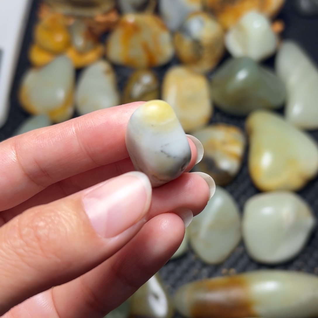 和田玉未镶嵌挂件A24