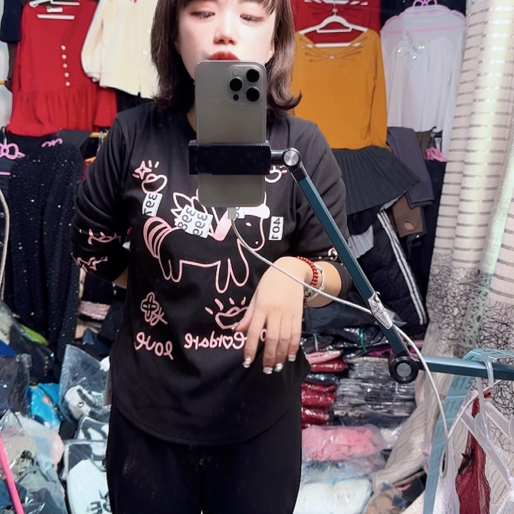 衣服口啦啦啦啦啦