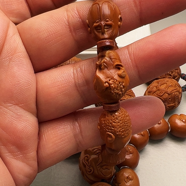 橄榄核手串/手链怪脸