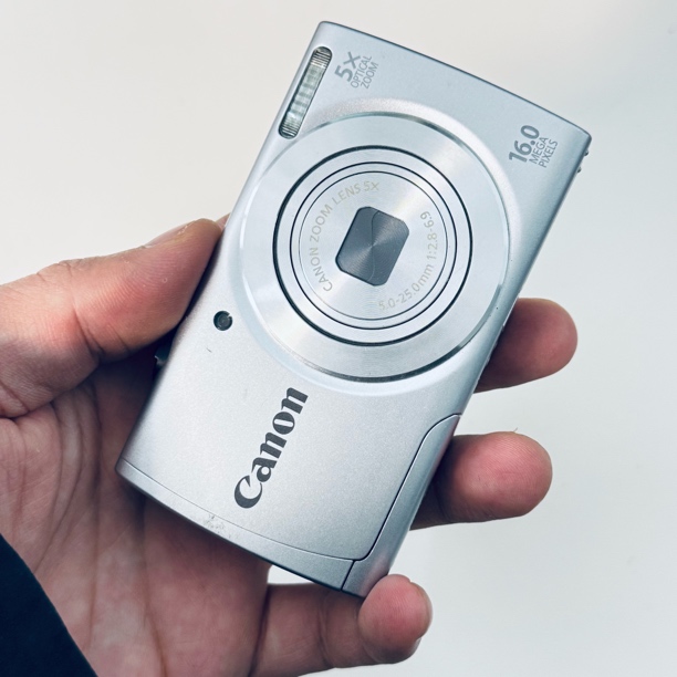 95新 Canon/佳能 a2500特价1600w像素20倍长焦带live人景款
