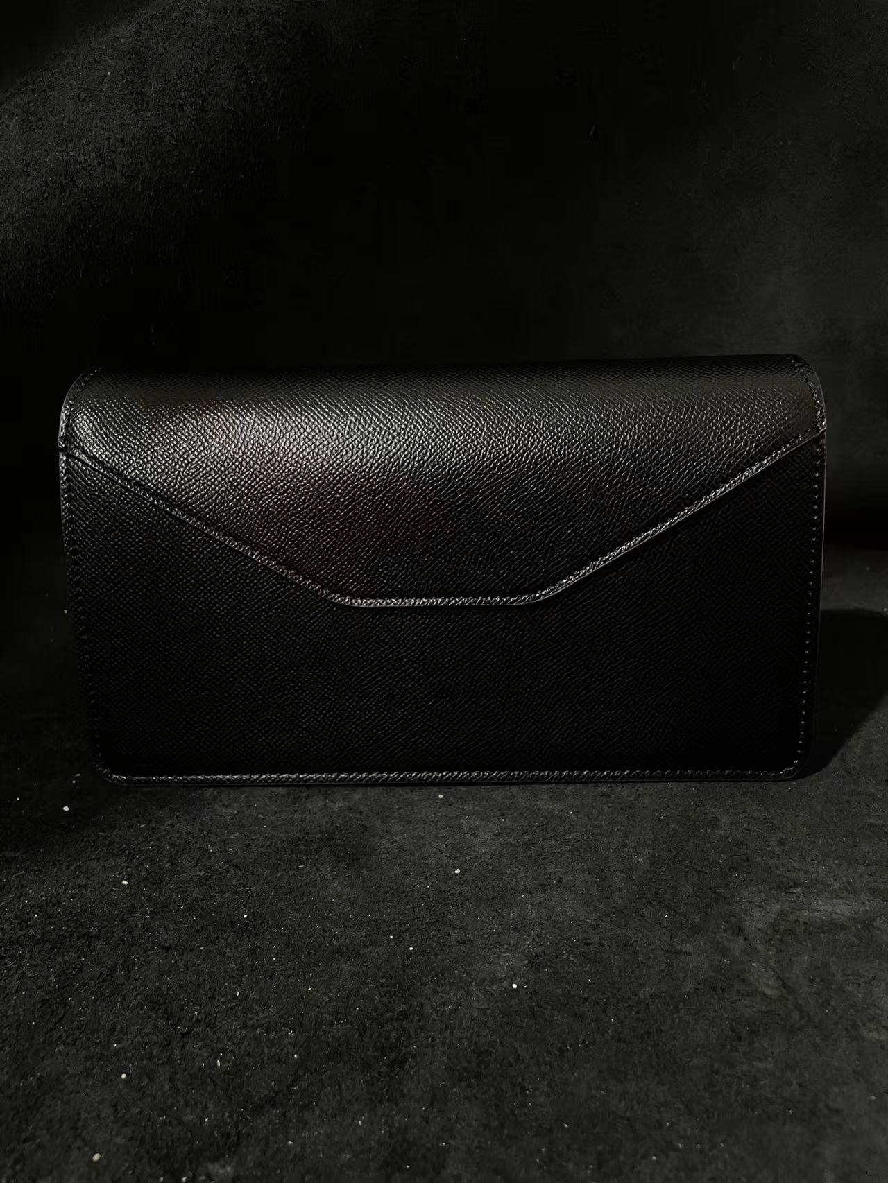 LQ-WITH-QUEEN真皮女包万腋下包黑色 0584