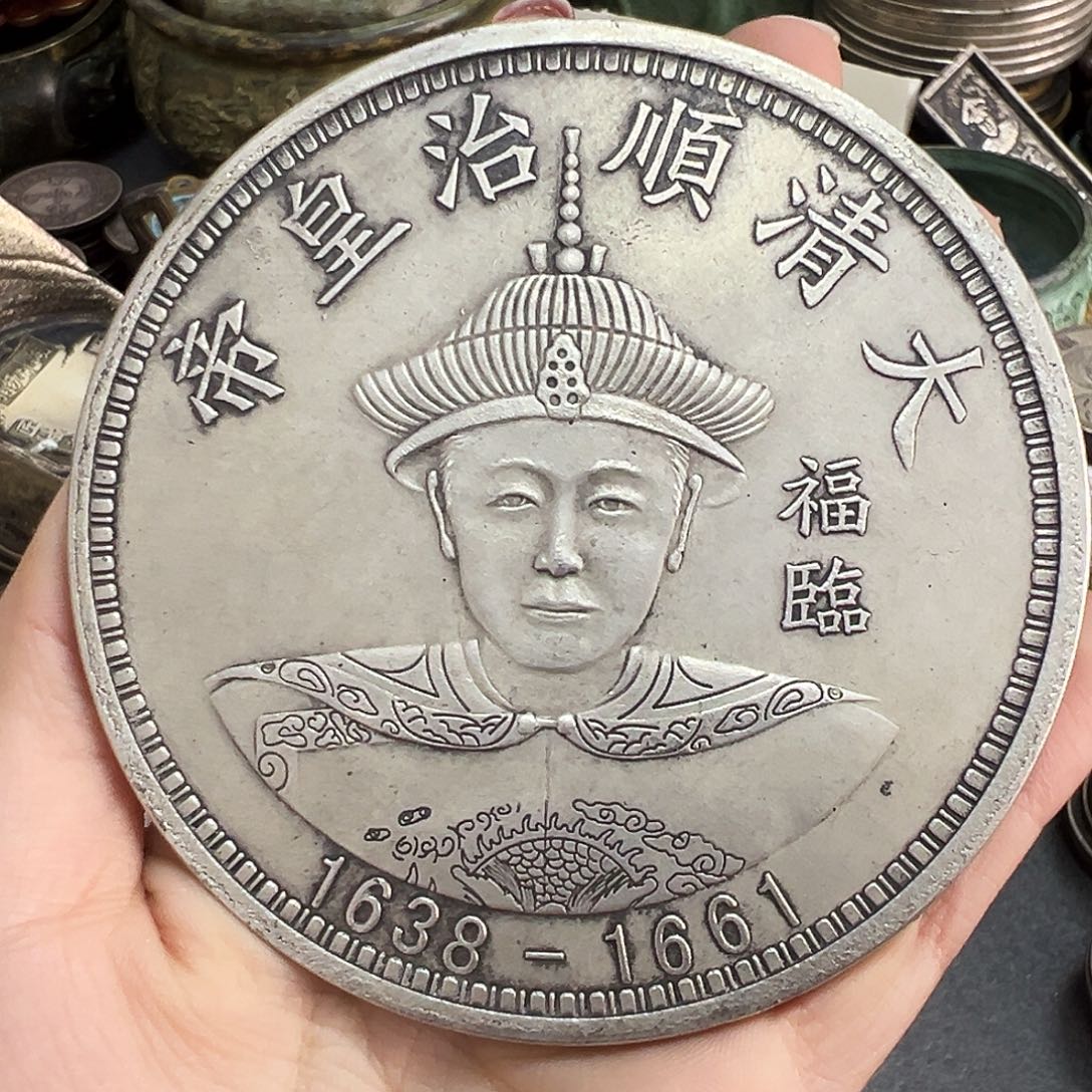 守***7金属复古风格摆件