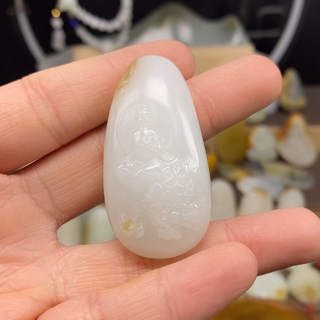 和田玉颈饰未镶嵌13