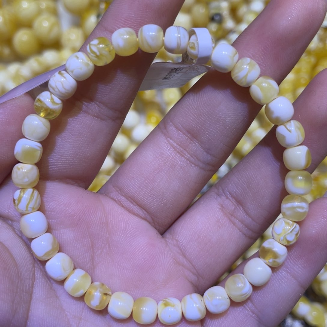 蜜蜡未镶嵌珠宝奇石6m