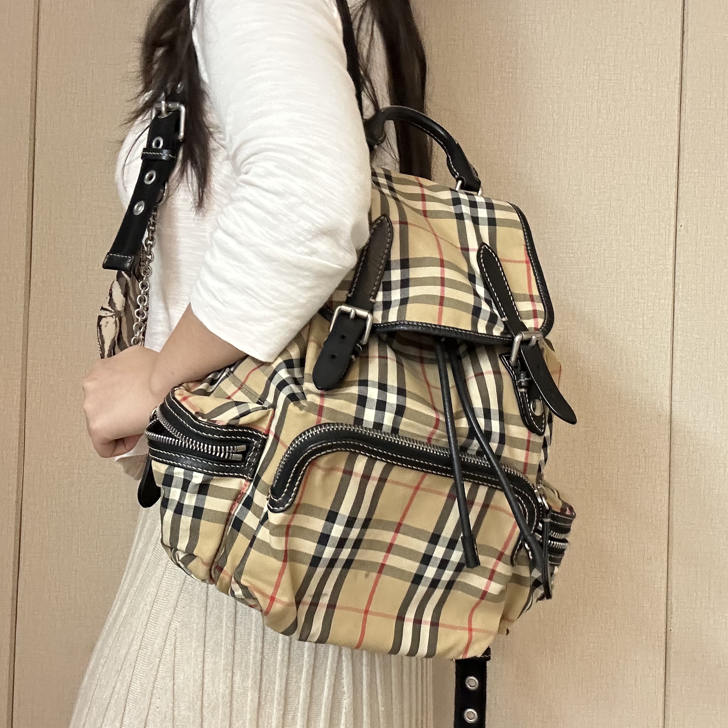95新 BURBERRY/博柏利 经典格纹双肩包/云海优选/H22452