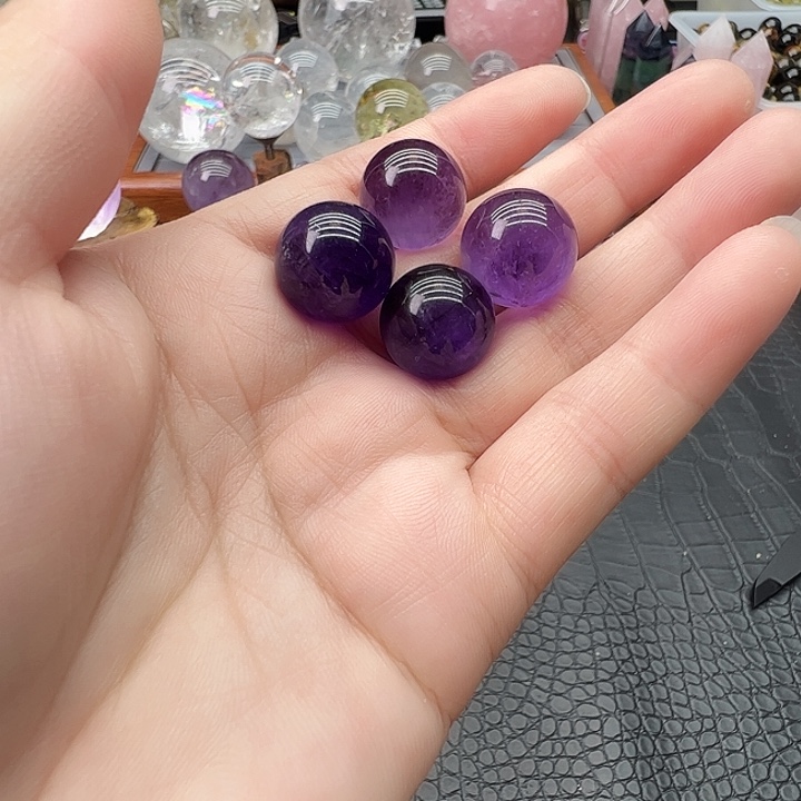 水晶未镶嵌珠宝半成品4