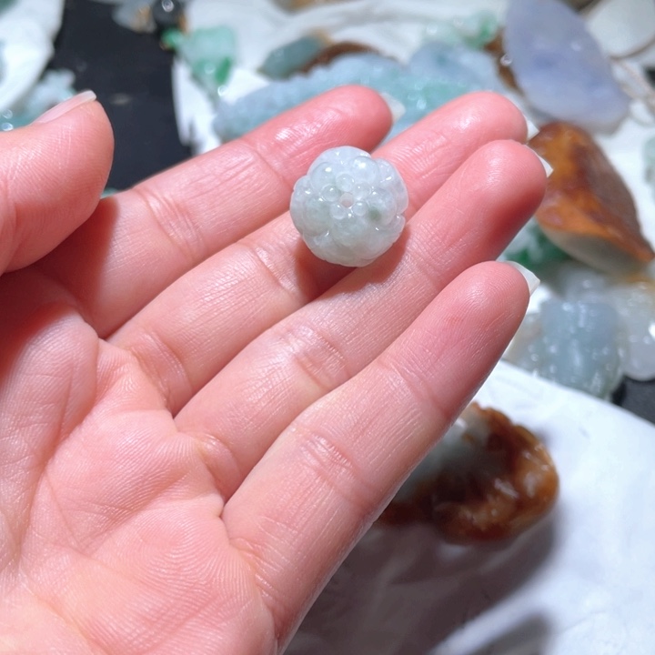 【闪购商品】翡翠颈饰未镶嵌天然翡翠