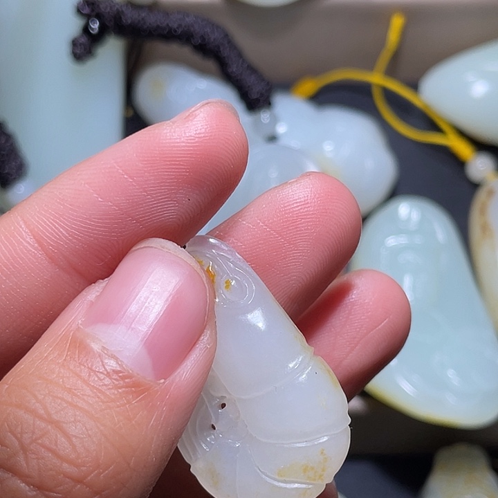 和田玉（糖玉）未镶嵌挂件