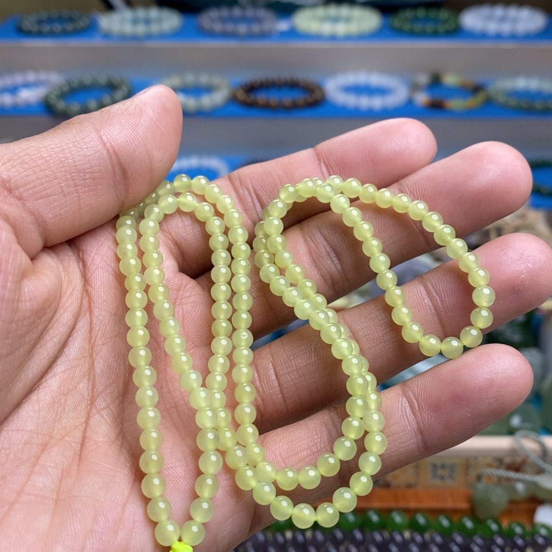 和田玉手串未镶嵌