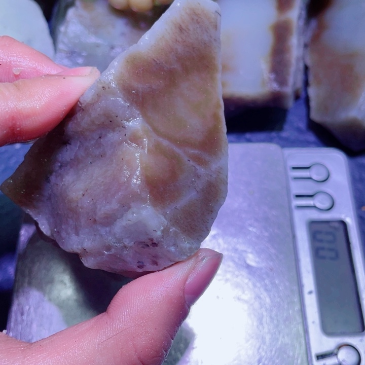 和田玉未镶嵌珠宝半成品