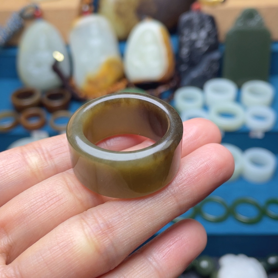 和田玉扳指未镶嵌安*哥