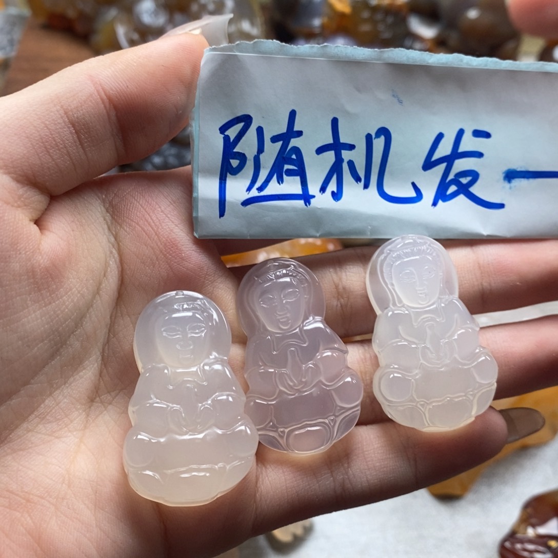 玛瑙/玉髓未镶嵌颈饰