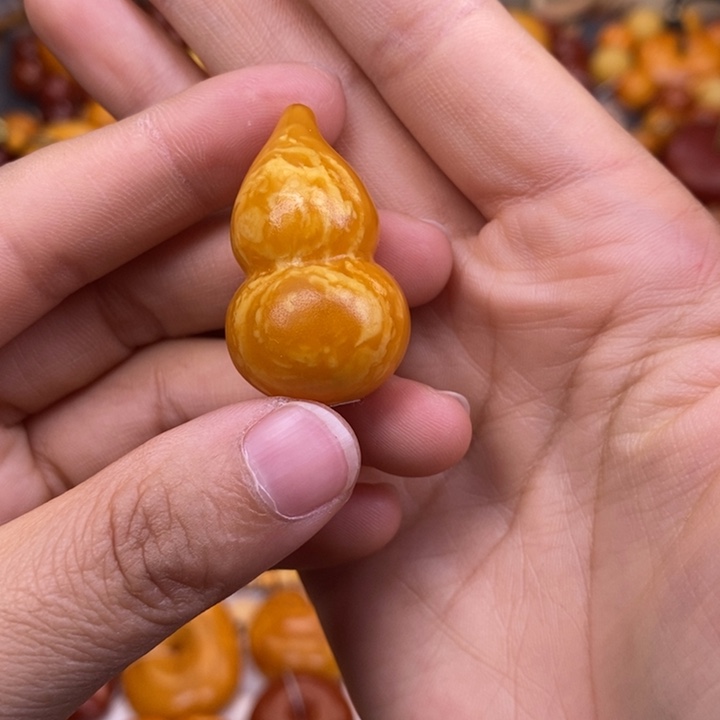 蜜蜡未镶嵌裸石蜜蜡X