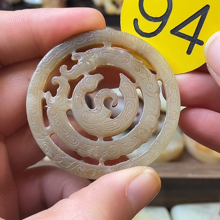 和田玉（糖玉）未镶嵌颈饰