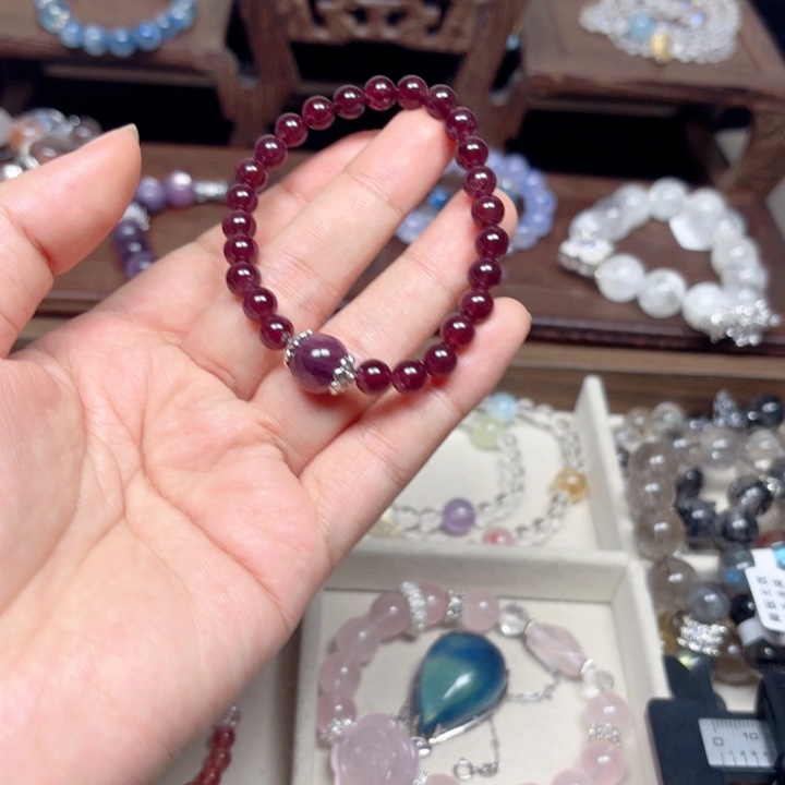 水晶手链未镶嵌金薇薇