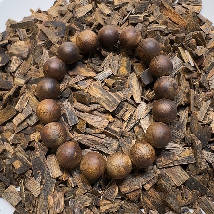 @***影沉香碎屑沉香海南高端紫棋树头油老料15.8克