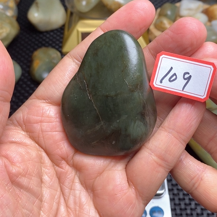 未镶嵌和田玉把件109